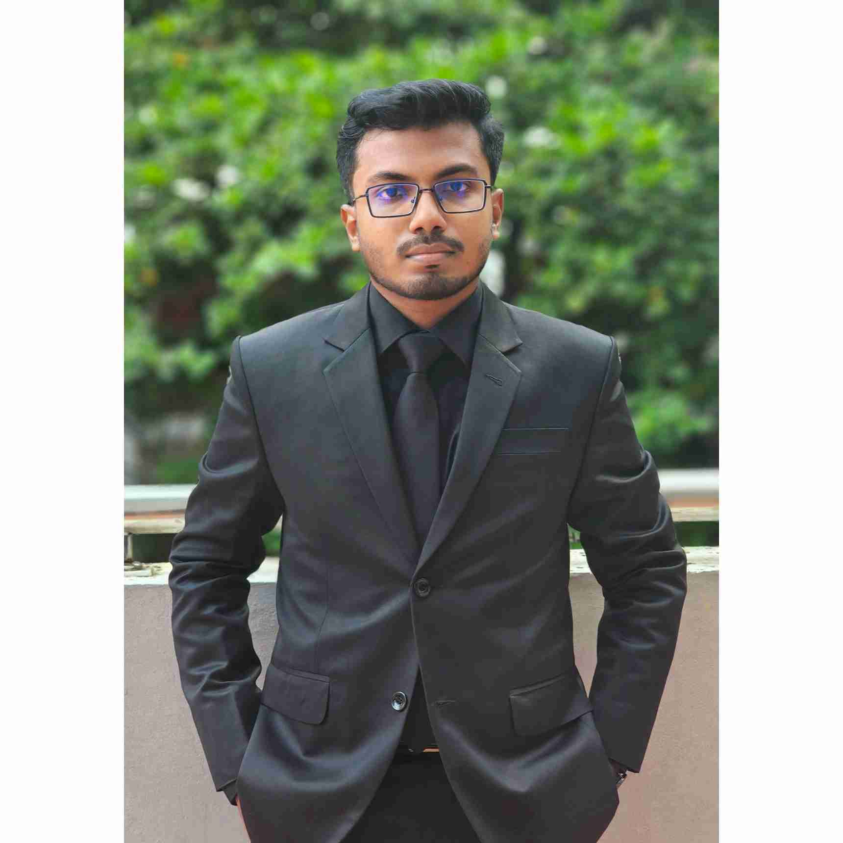 Dewan Atik Shahrier