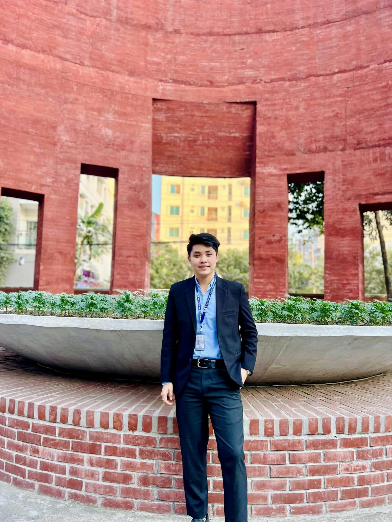 Elite chakma